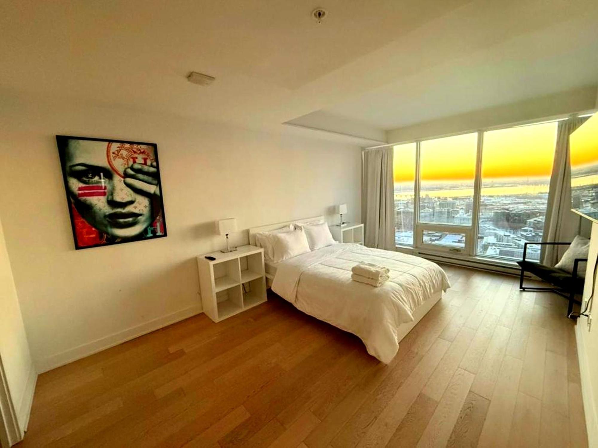 Spectacular Skyline Views - Downtown Montreal - Luxury Condo & Penthouse Екстер'єр фото